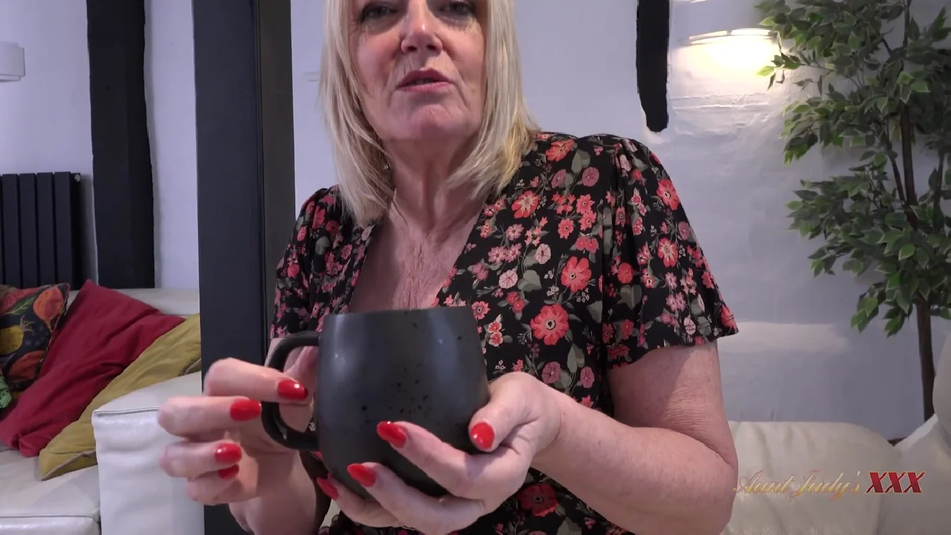 Preview of AuntJudysXXX Amy XXX